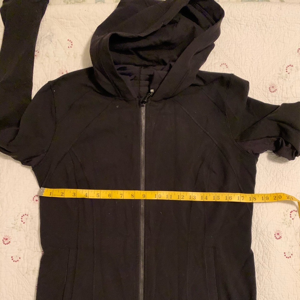 Lululemon black jacket
